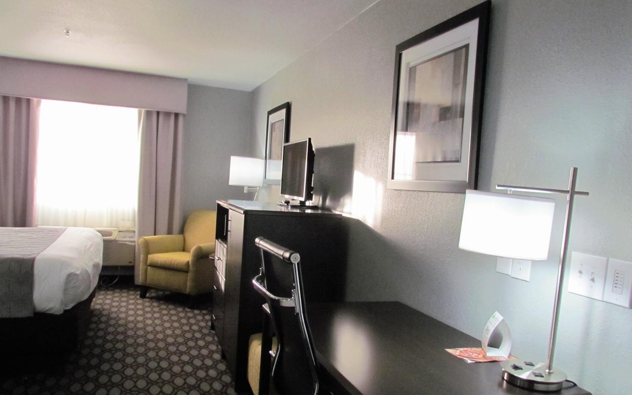 Oak Hill Inn & Suites Canton Extérieur photo
