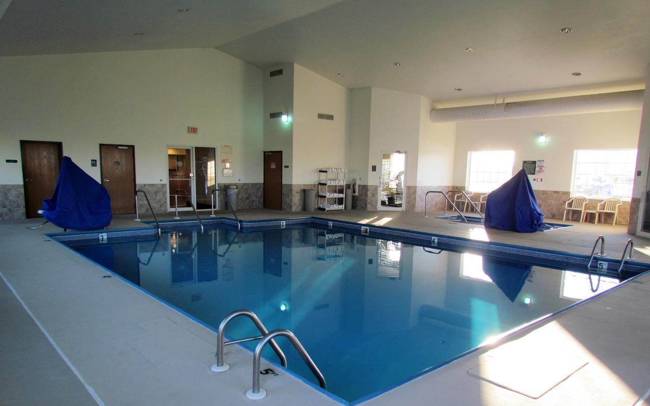 Oak Hill Inn & Suites Canton Extérieur photo