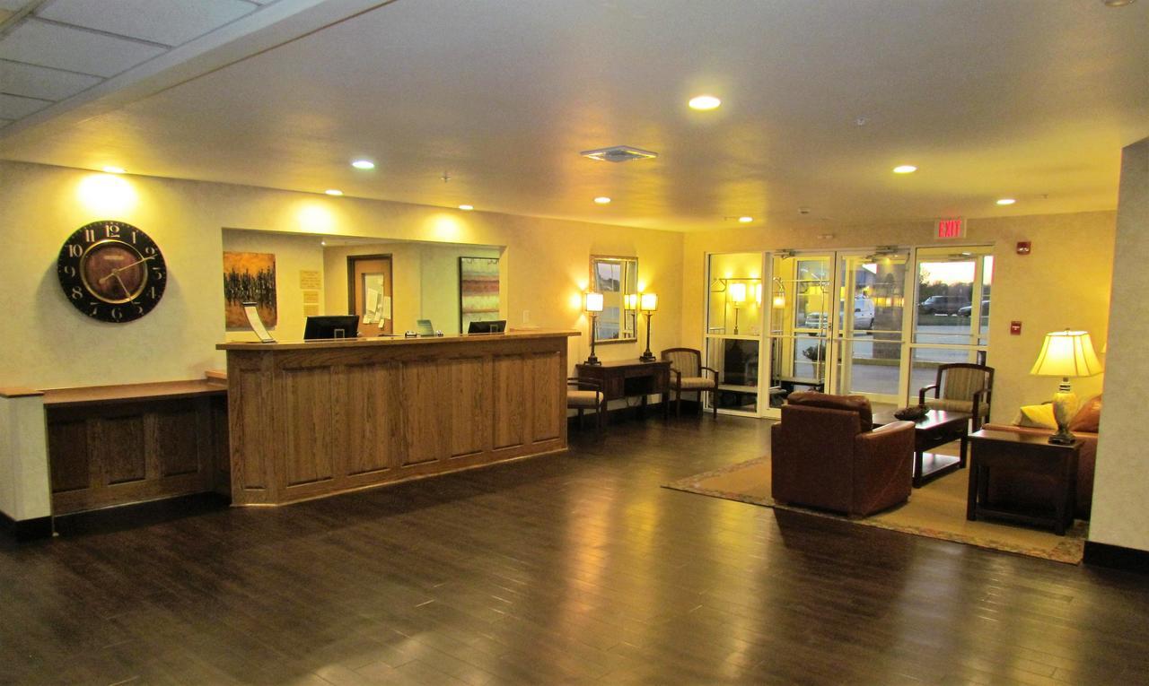 Oak Hill Inn & Suites Canton Extérieur photo